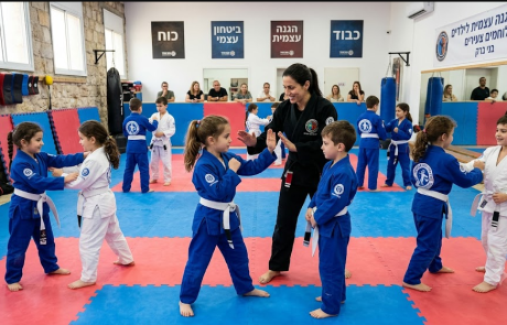 כיצד קורס הגנה עצמית לילדים משנה את חוקי המשחק בבית הספר?