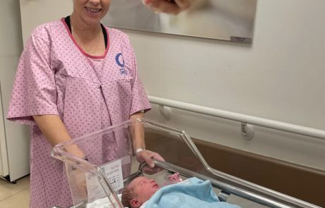 לידה מרגשת ב”הלל יפה”: שנתיים וחצי לאחר שבנה טבע, ילדה תינוקת בריאה